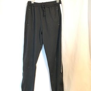 BCG boys athletic pants size Youth Large (14/16)